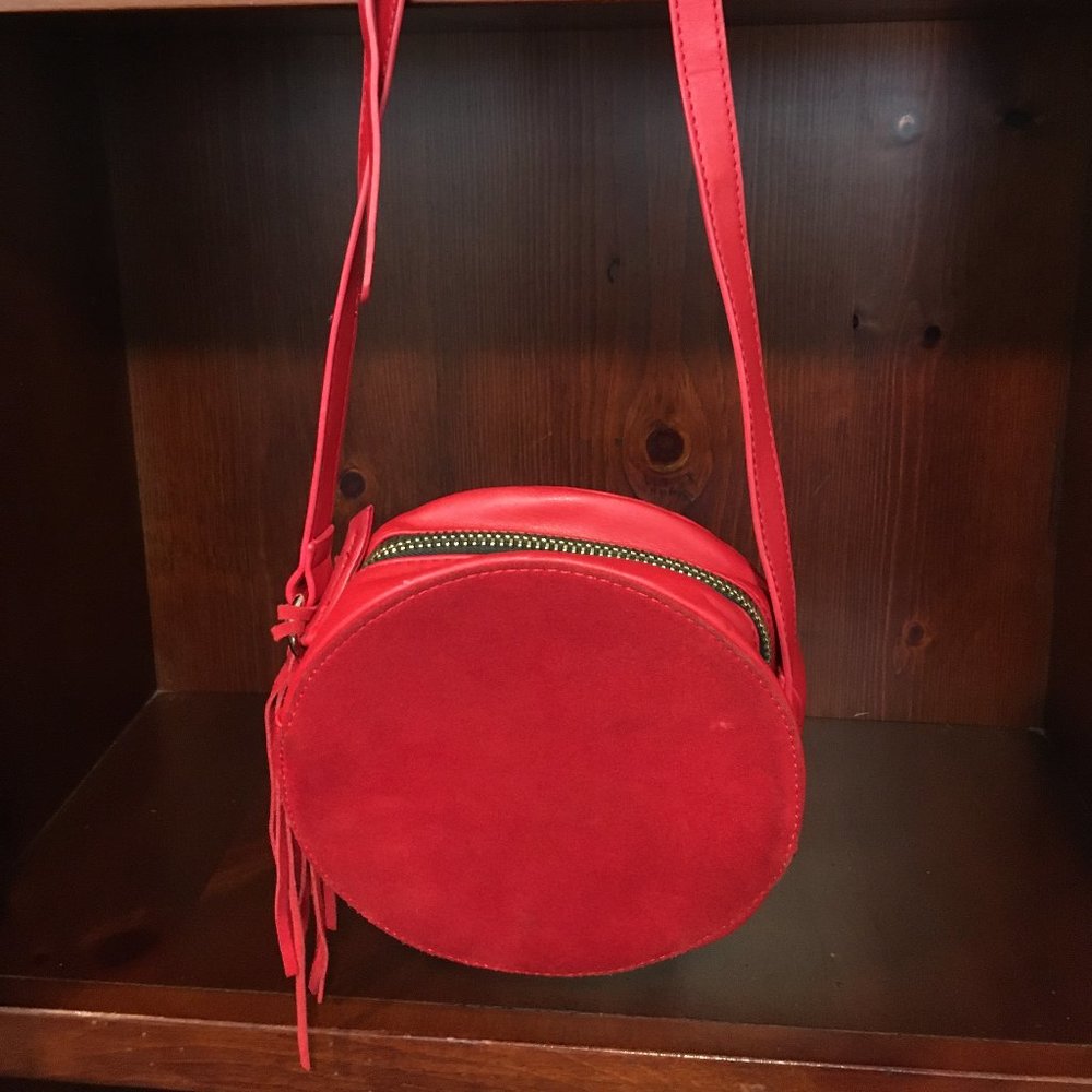 BAM FOREVER RED CIRCLE BAG